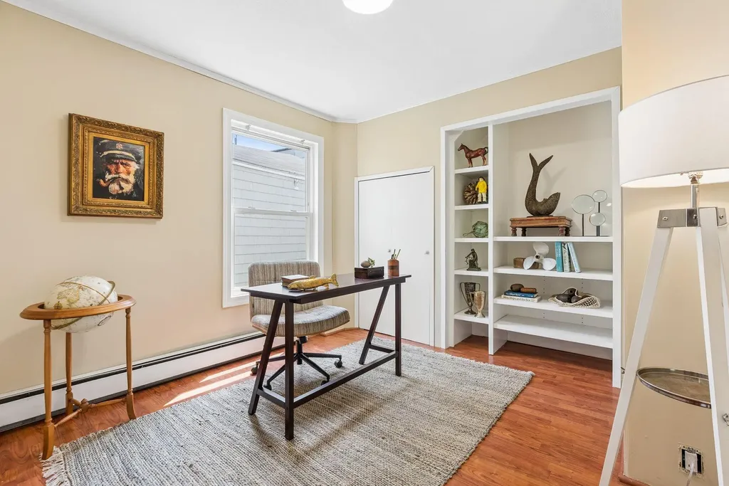 17 Boynton Street Portland ME 04102