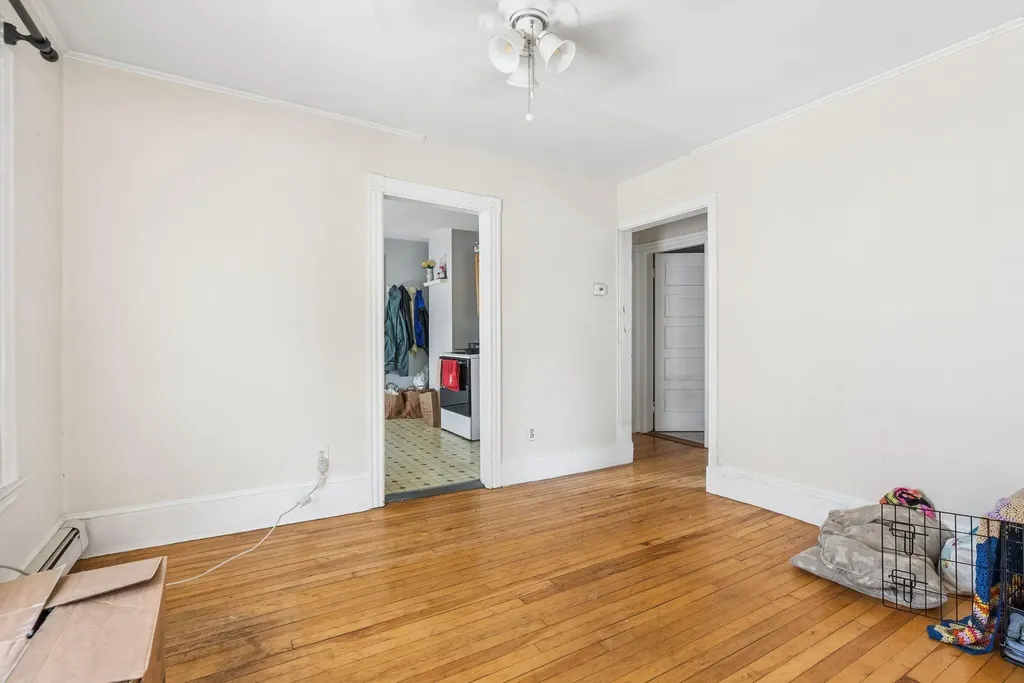 17 Boynton Street Portland ME 04102