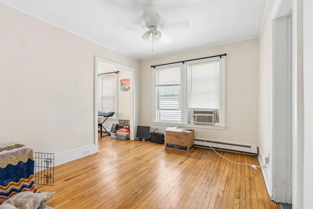 17 Boynton Street Portland ME 04102