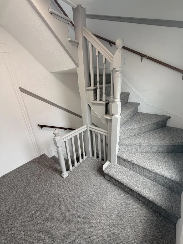 17 Boynton Street Portland ME 04102