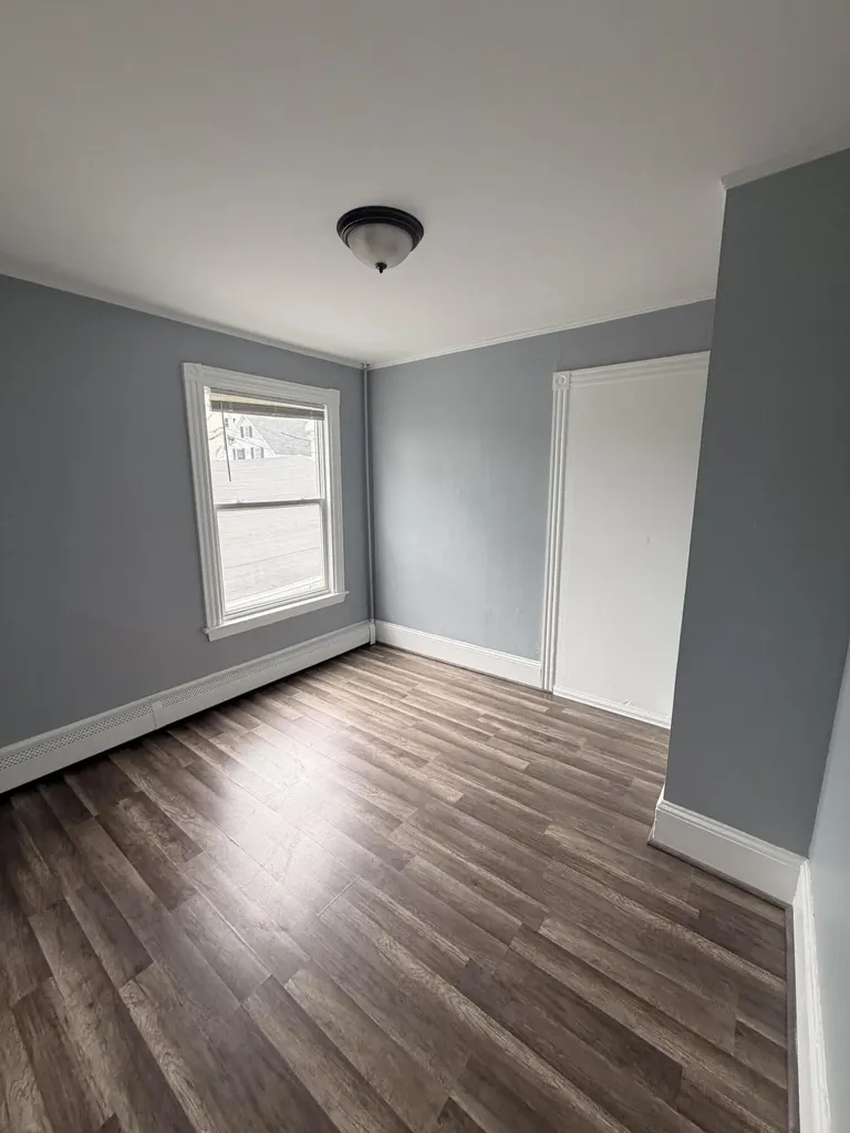 17 Boynton Street Portland ME 04102