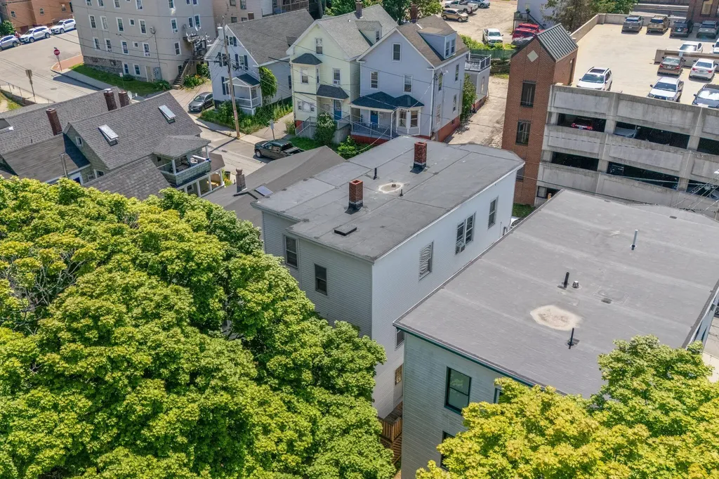 17 Boynton Street Portland ME 04102