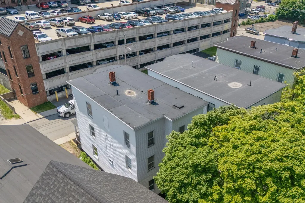 17 Boynton Street Portland ME 04102