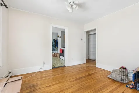 17 Boynton Street Portland ME 04102