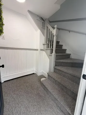17 Boynton Street Portland ME 04102