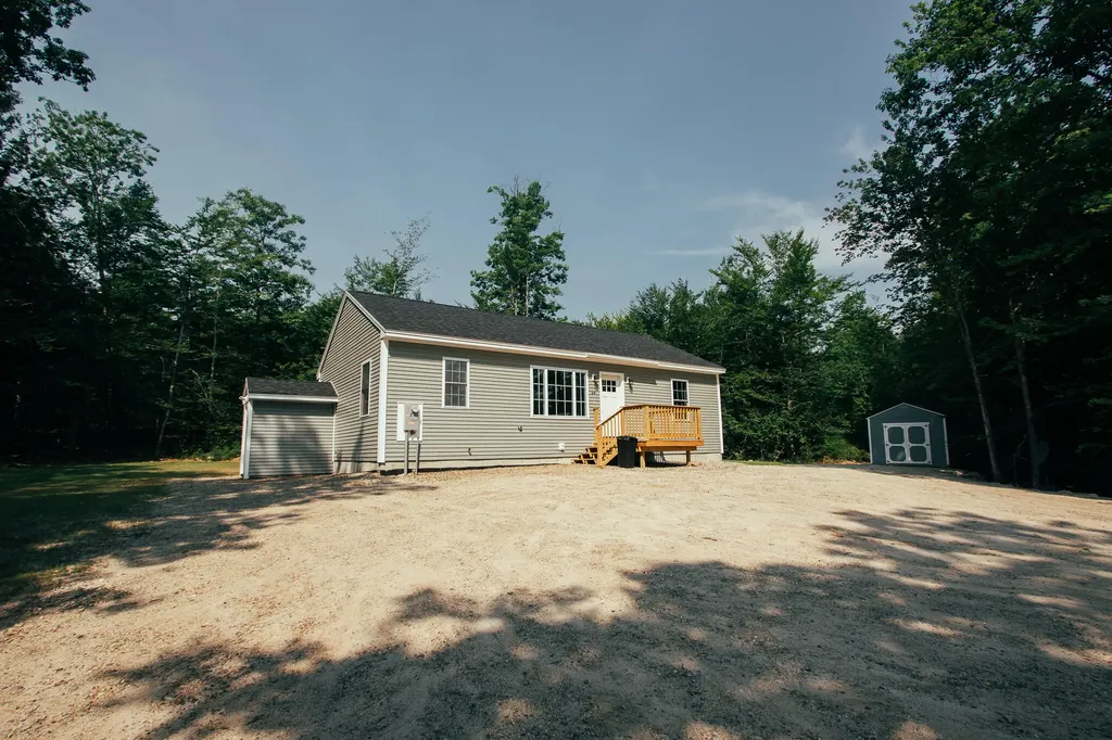 64 North Limington ME 04049