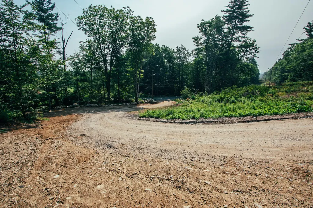 64 North Limington ME 04049
