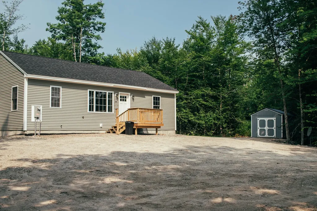 64 North Limington ME 04049