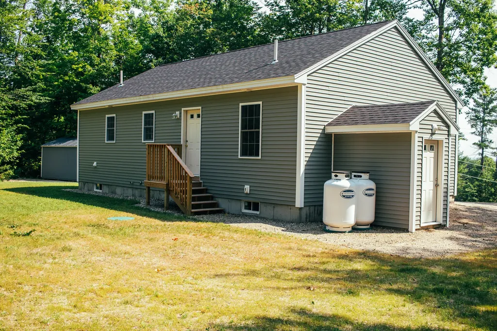 64 North Limington ME 04049