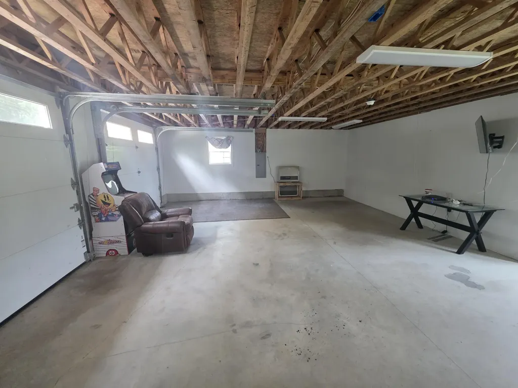 1642 Atlantic Highway Warren ME 04864