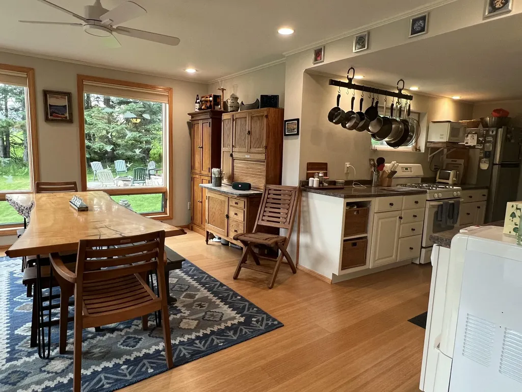 2 Lynn Way Rangeley ME 04970