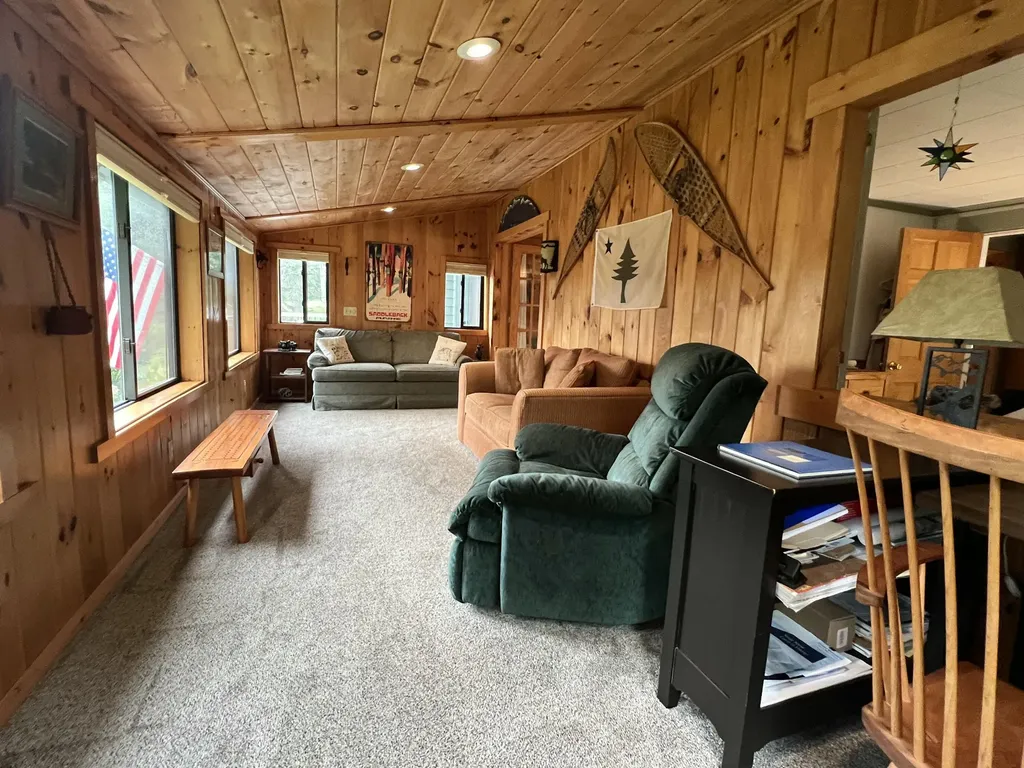 2 Lynn Way Rangeley ME 04970