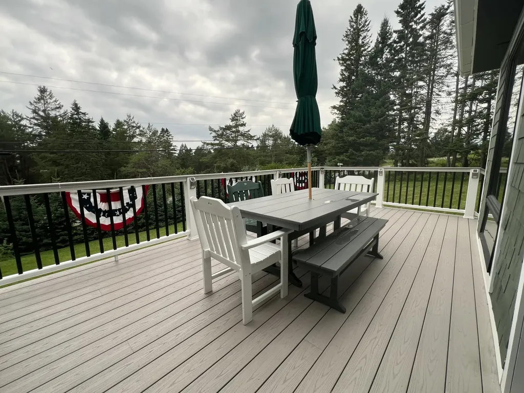 2 Lynn Way Rangeley ME 04970