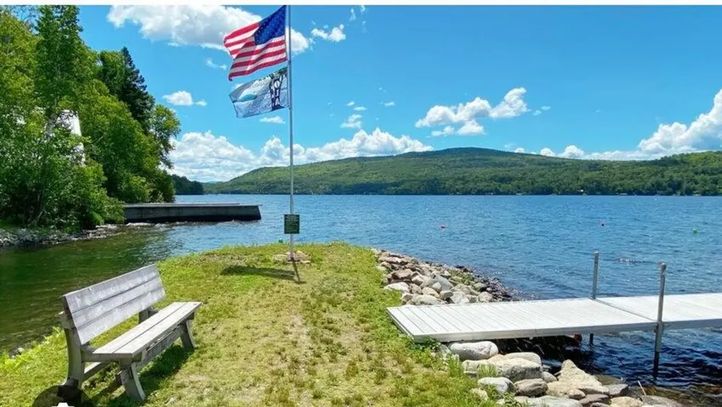 2 Lynn Way Rangeley ME 04970