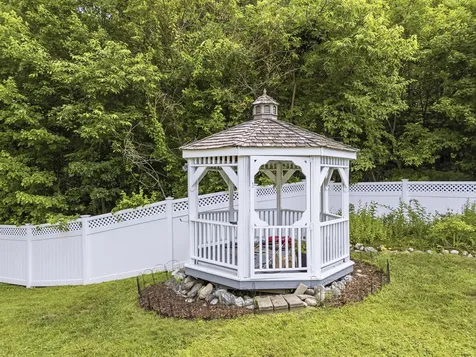 44 King Road Lisbon ME 04250