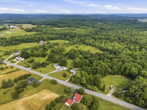 44 King Road Lisbon ME 04250