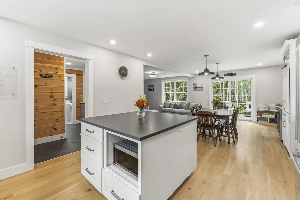 45 Charles Hill Road Kittery ME 03905