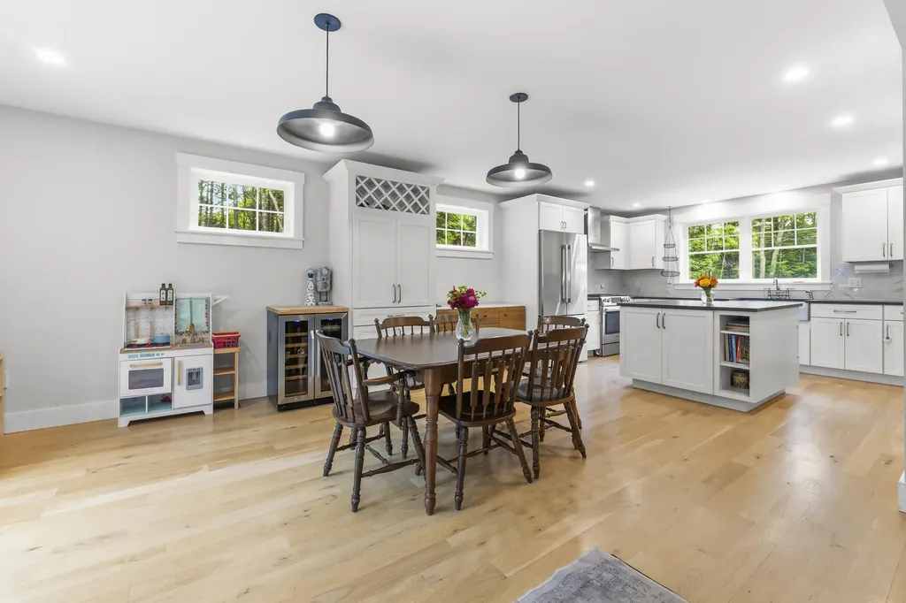 45 Charles Hill Road Kittery ME 03905