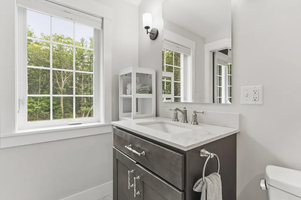 45 Charles Hill Road Kittery ME 03905