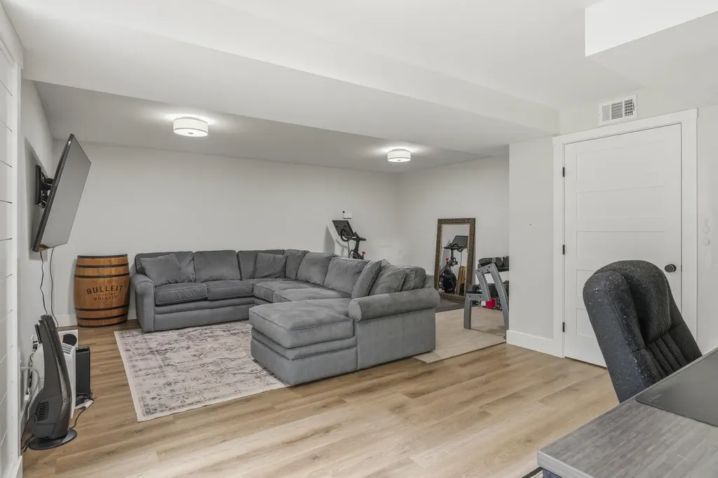 45 Charles Hill Road Kittery ME 03905
