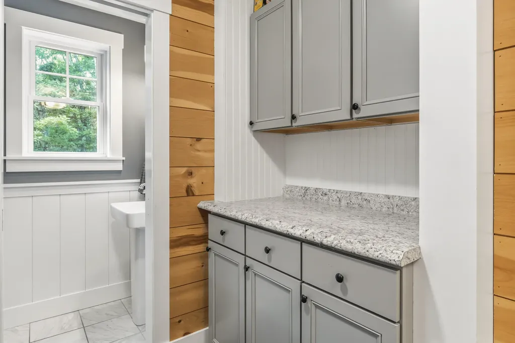 45 Charles Hill Road Kittery ME 03905