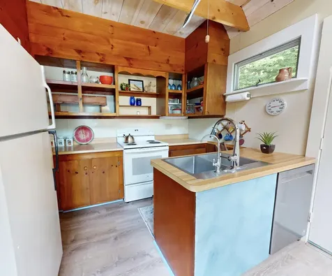 215 Payson Path Hope ME 04847