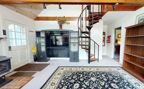 215 Payson Path Hope ME 04847