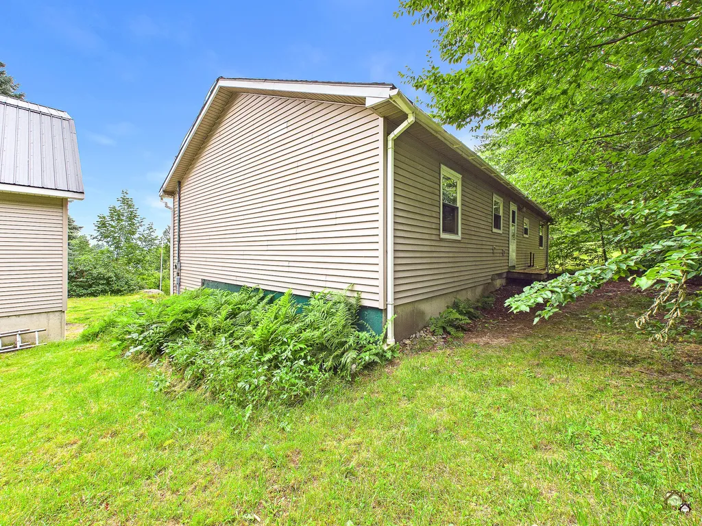 442 Isthmus Road Rumford ME 04276
