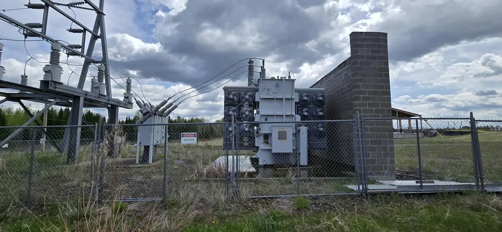 M13 L6c Ashland ME 04732