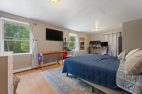 12 Seekins Way Orrington ME 04474