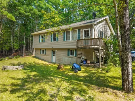 12 Seekins Way Orrington ME 04474