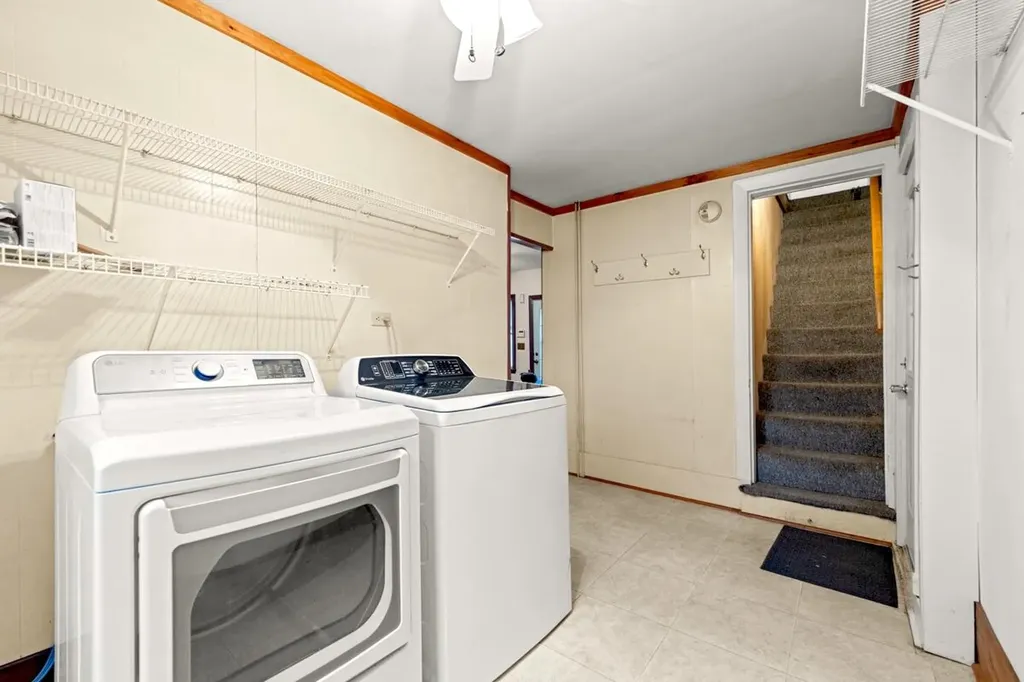 32 Don Hunt Road Norway ME 04268