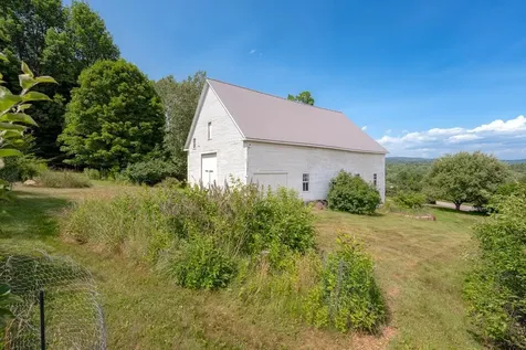 32 Don Hunt Road Norway ME 04268