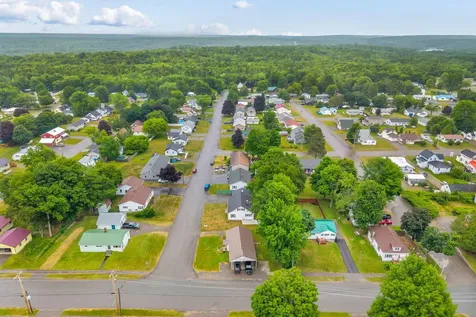 18 Grove Street East Millinocket ME 04430