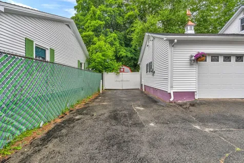 18 Grove Street East Millinocket ME 04430