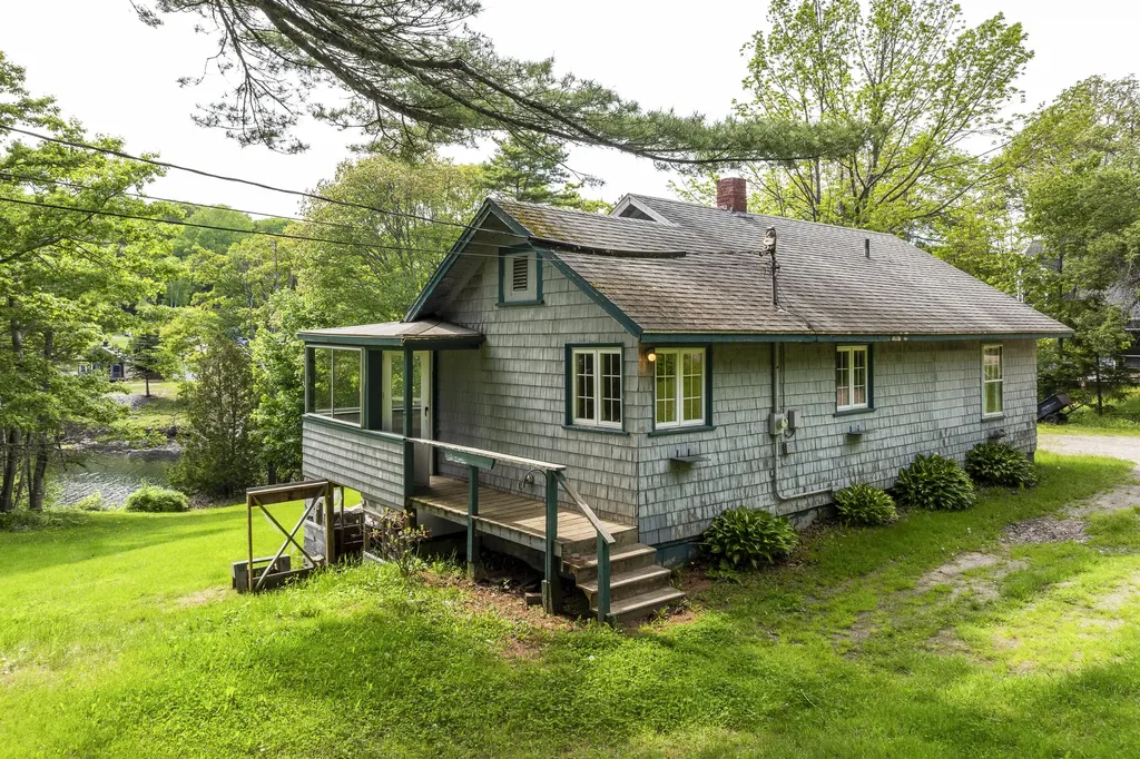 193 Lobster Cove Road Boothbay Harbor ME 04538