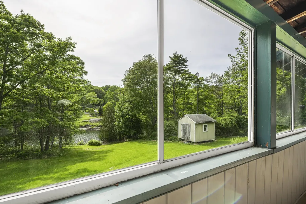 193 Lobster Cove Road Boothbay Harbor ME 04538