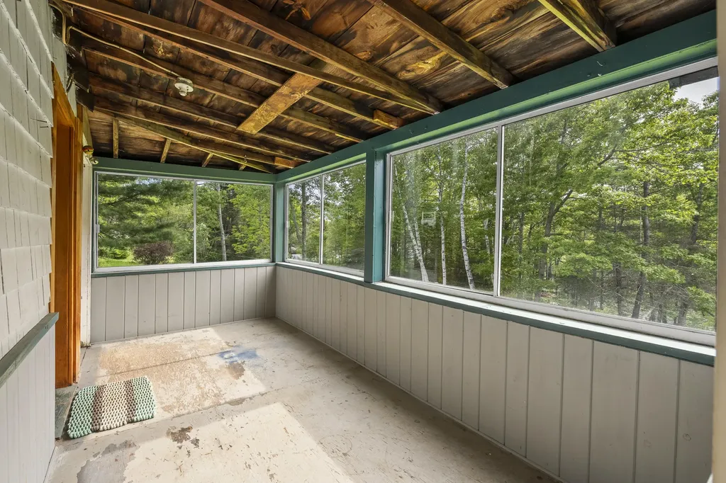 193 Lobster Cove Road Boothbay Harbor ME 04538