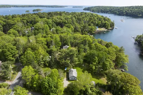 193 Lobster Cove Road Boothbay Harbor ME 04538