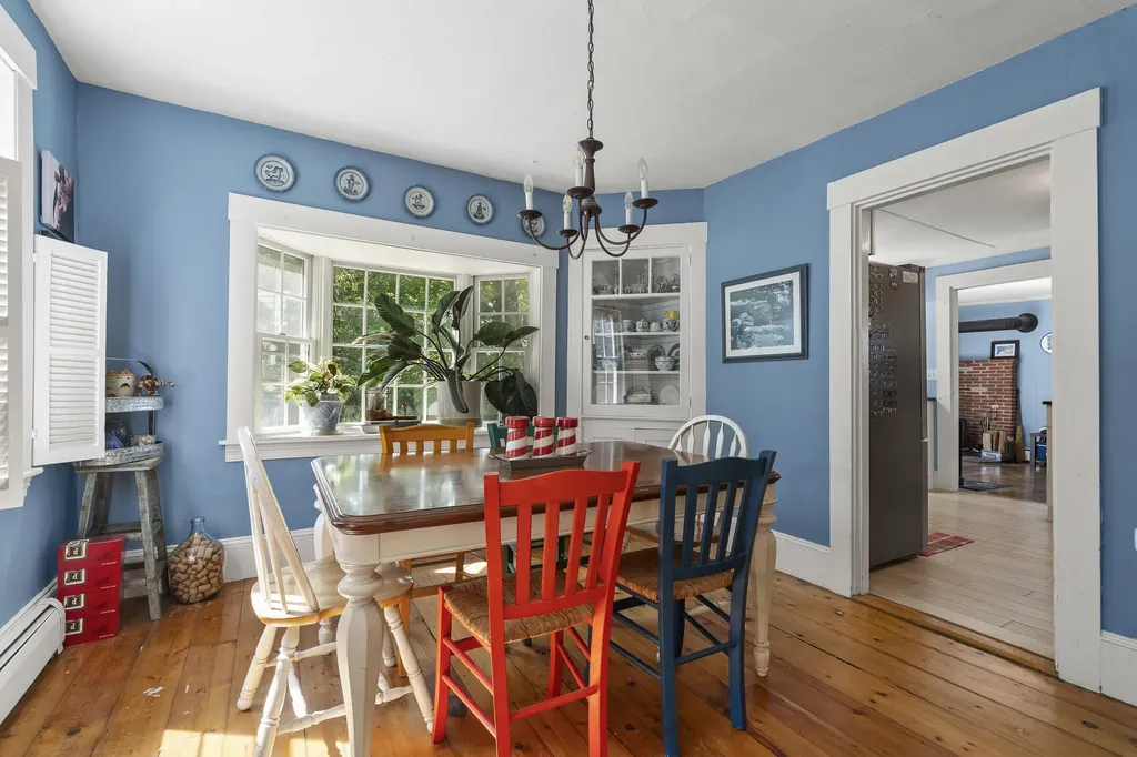 101 Bristol Road Damariscotta ME 04543