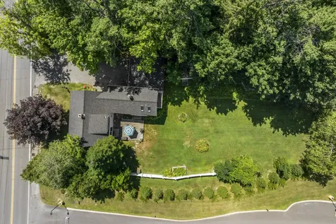 101 Bristol Road Damariscotta ME 04543