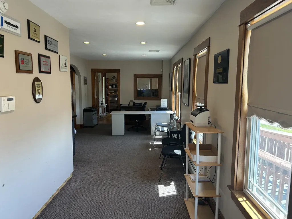 1087 Main Street Sanford ME 04073