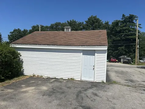 1087 Main Street Sanford ME 04073