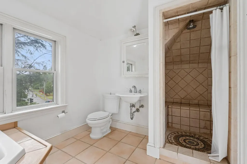 141 Allen Avenue Portland ME 04103