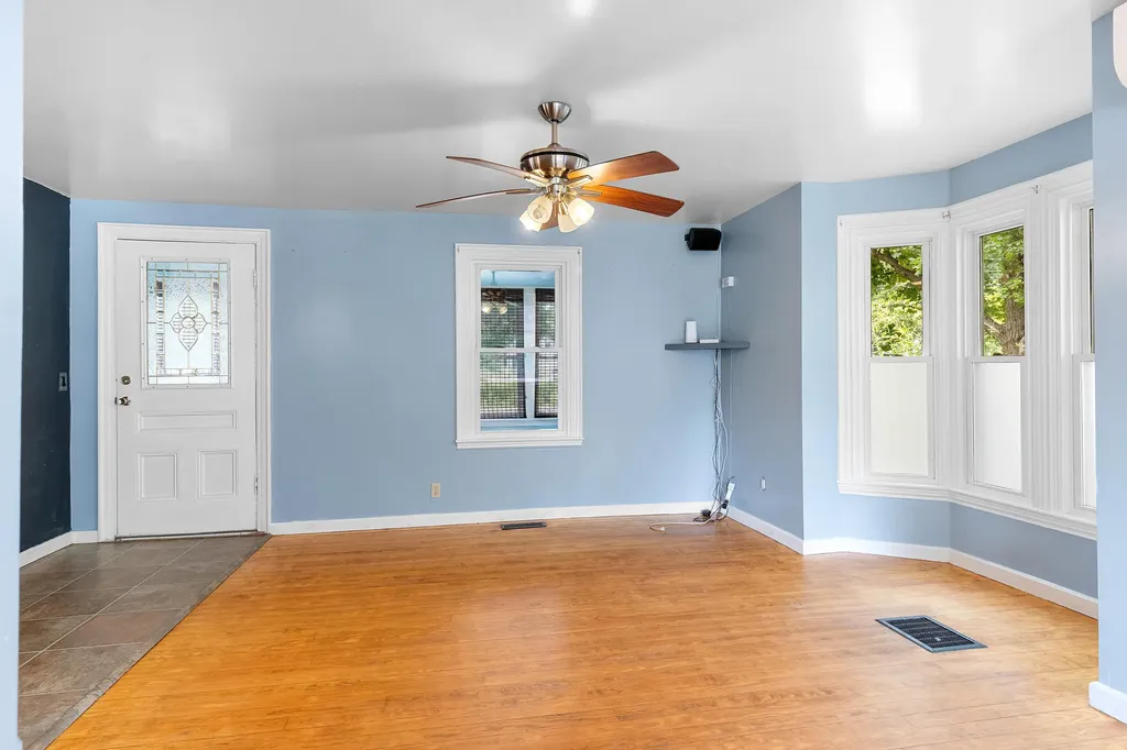 455 Old County Road Rockland ME 04841