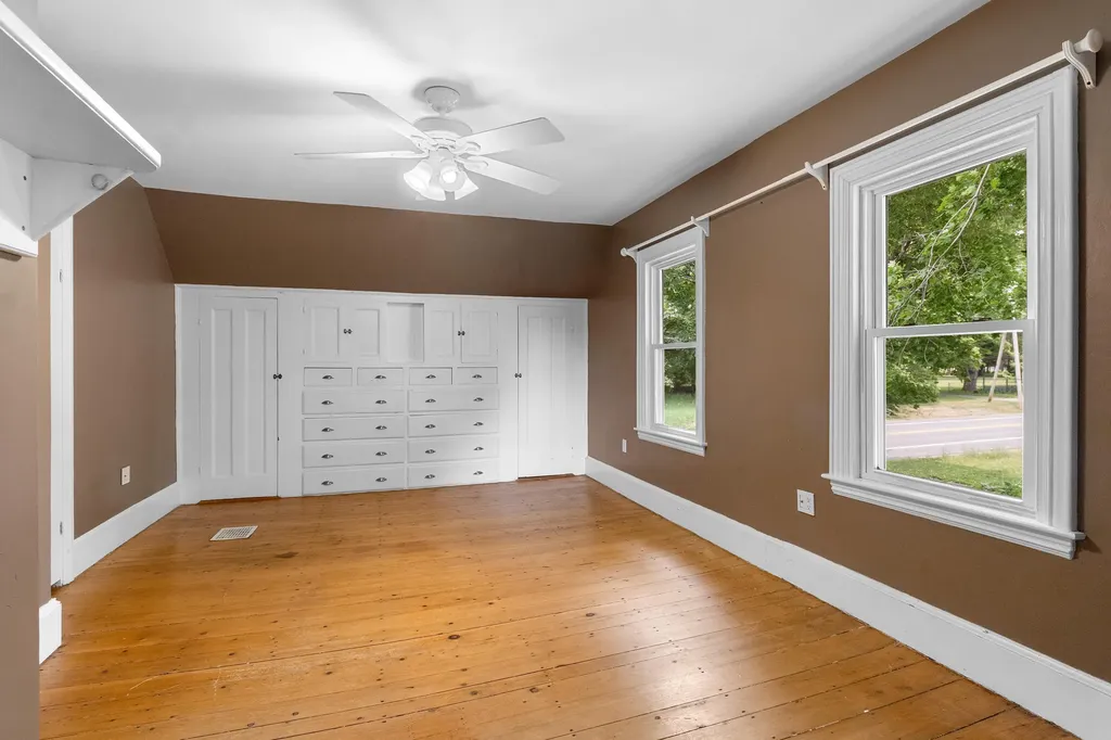 455 Old County Road Rockland ME 04841