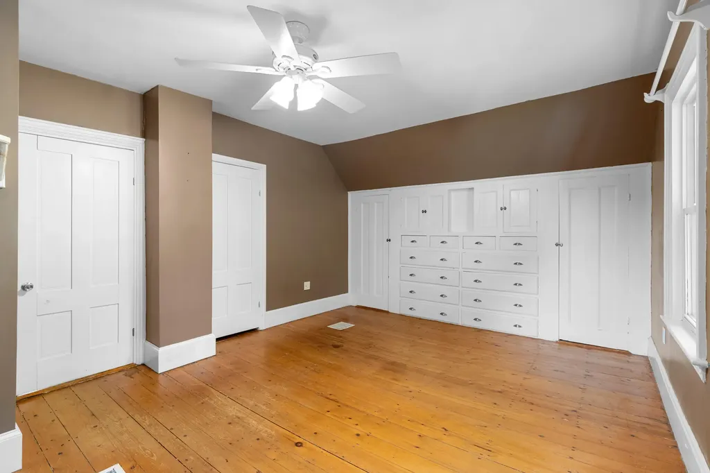 455 Old County Road Rockland ME 04841