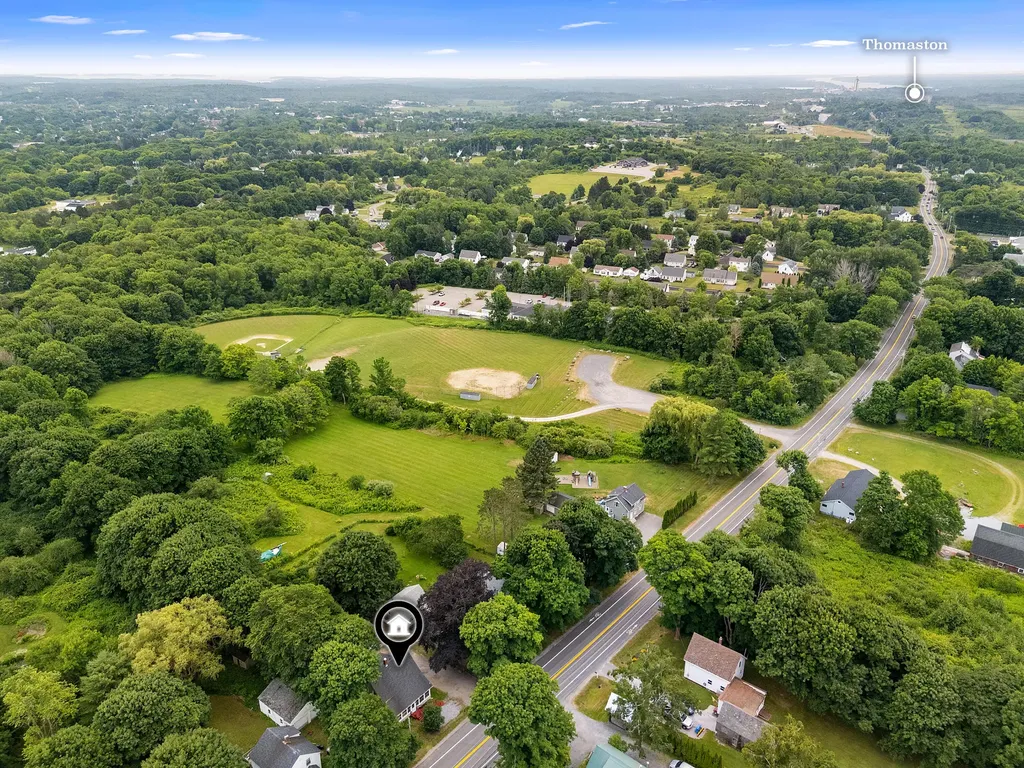 455 Old County Road Rockland ME 04841