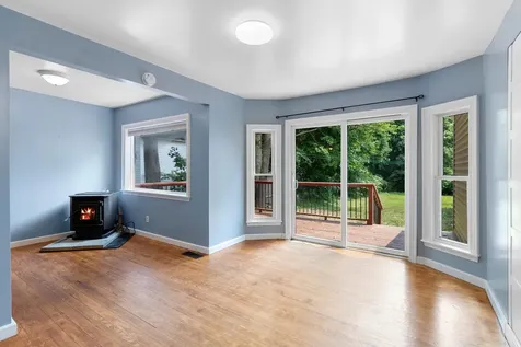 455 Old County Road Rockland ME 04841