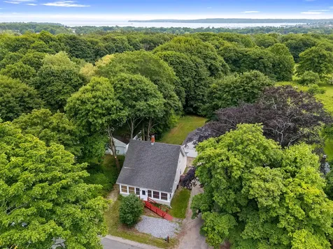 455 Old County Road Rockland ME 04841
